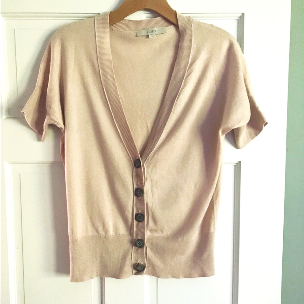 **3 for $20!!** LOFT Light Blush Pink Short Sleeve Cardigan Small - Picture 3 of 5